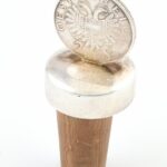 Ezüst (Ag) Ausztria 1934. 2 Schilling 'Engelbert Dolfuss' érméből átalakított boros dugó, jelzett, nettó: 24,2 g