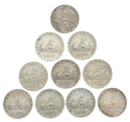 Olaszország 1958R-1964R 500L Ag 'Kolumbusz hajói' (10x) T:2-,3 patina Italy 1958R-1964R 500 Lire Ag 'Columbus' ships' (10x) C:VF,F patina Krause KM#98