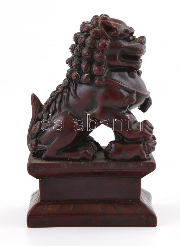 Távol-keleti Pho kutya figura, műgyanta, apró sérüléssel, m: 11 cm - Image 2