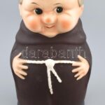 Porcelán füles kancsó, szerzetes formájú, mázas, kis kopással Jelzett 21 cm