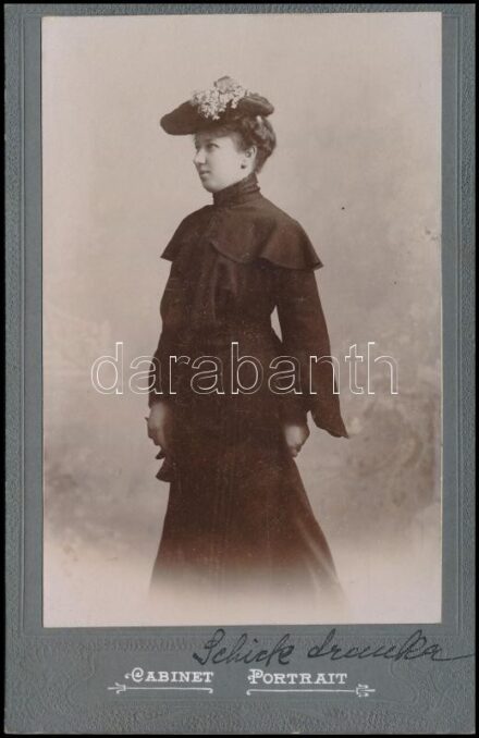cca 1900 Női portré, keményhátú fotó 16,5×10,5 cm