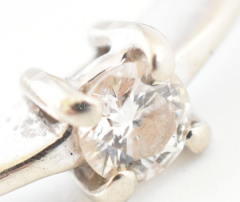 14K fehérarany gyűrű brillel. Jelzett, m: 49, 1,88g - Image 3