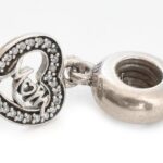 Pandora ezüst (Ag) charm. MOM felirattal. 20 mm 2,39 g Pandora dobozzal - Image 2