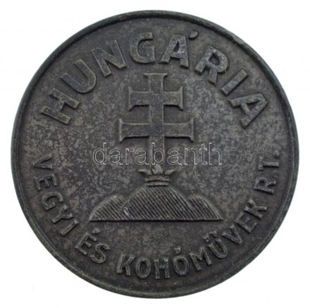 ~1930. 'Hungária Vegyi és Kohóművek R.T.' fém jelvény hátlapon '10' sroszámmal (37mm) T:2