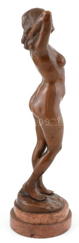 Maugsch Gyula (1882 - 1946): Nyújtózkodó akt. 20. sz. első fele. Bronz. jelzett, márvány talapzaton 37,5 cm - Image 3