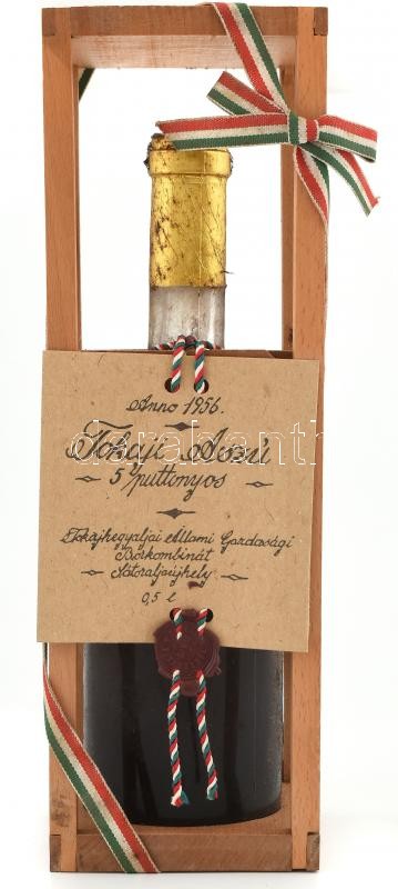 1956 5 puttonyos tokaji aszú bontatlan palack muzeális bor díszcsomagolásban, sorszámozott. 0,5l - Image 2