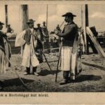 Hortobágy, Pásztorok a hortobágyi kút körül, magyar folklór. Pongrácz Géza kiadása (EM)
