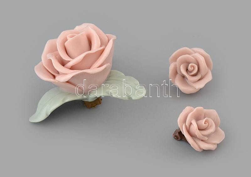 Herendi porcelán bross és fülklipsz párban. Kézzel festett jelzett, hibátlan. 5 cm