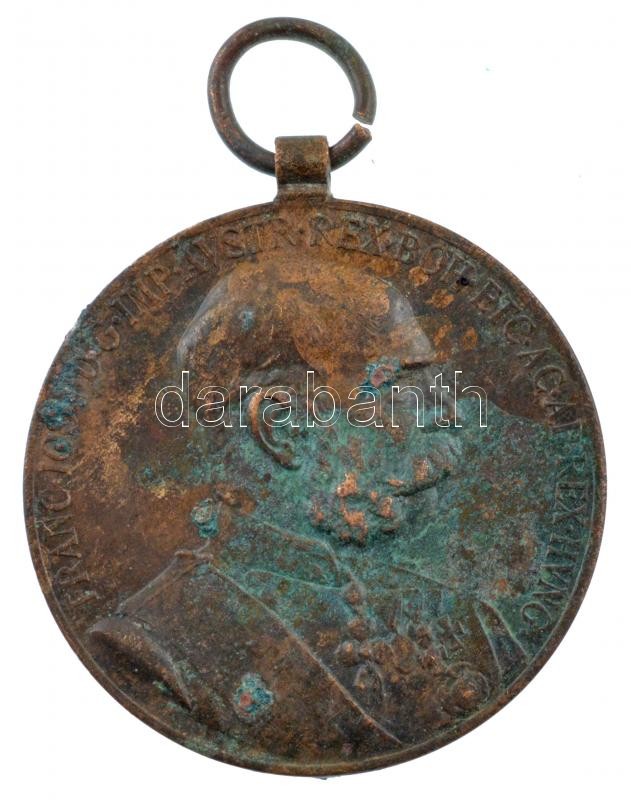 1898. 'Jubileumi Emlékérem a Fegyveres Erő Számára / Signum memoriae (AVSTR)' aranyozott bronz kitüntetés mellszalag nélkül T:2,2- patina, ph, kopott aranyozás Hungary 1898. 'Commemorative Jubilee Medal for the Armed Forces' bronze