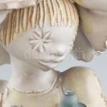 Kovács Éva (1938-): Tulipános lány. Mázas kerámia. Jelzett. minimális csorbákkal. m: 22 cm - Image 4