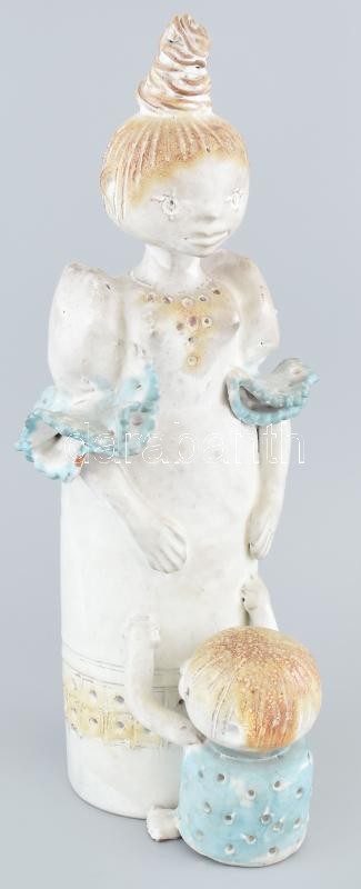 Kovács Éva (1938-): Anya gyermekével. Mázas kerámia. Jelzett. minimális csorbákkal. m: 40 cm