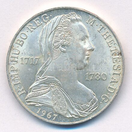 Ausztria 1967. 25Sch Ag '250 éve született Mária Terézia' T:1- patina, kis ph Austria 1967. 25 Schilling Ag '250th Anniversary of the Birth of Maria Theresa' C:AU patina, small edge error Krause KM#2901