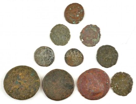 Római Birodalom 10db-os bronz érmetétel a 3-4. századból T:3,3- Roman Empire 10pcs bronze coin lot from the 3rd-4th century C:F,VG