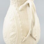 Historizáló porcelán kancsó, jelzés nélkül, kopásnyomokkal, m: 22 cm - Image 2