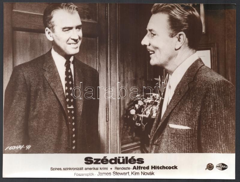 cca 1958 Alfred Hitchcock ,,Szédülés' című amerikai filmjének jelenetei és szereplői, 7 db produkciós filmfotó, ezüst zselatinos fotópapíron, a használatból eredő (esetleges) kisebb hibákkal, 18x24 cm - Image 4