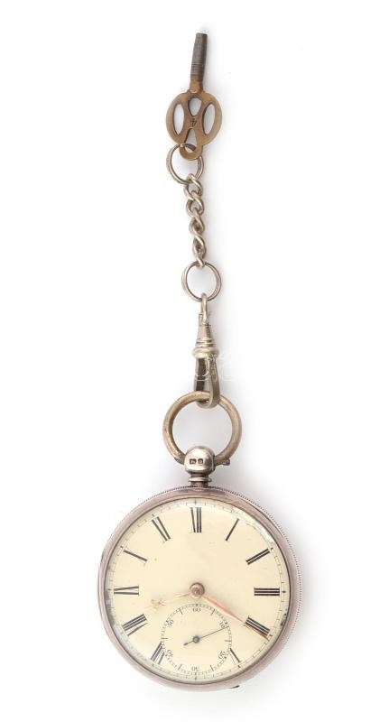 Ezüst (Ag) tokos Brookhouse zsebóra, 1850 körül, láncos szerkezettel, kulccsal, működik, jelzett. d: 50 mm