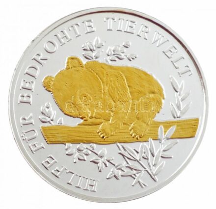 Németország DN 'WWF / Koala' részben aranyozott, jelzett Ag emlékérem kapszulában (11g/0.999/26mm) T:1 (eredetileg PP) fo. Germany ND 'WWF / Koala' partially gilt, marked Ag medallion in capsule (11g/0.999/26mm) C:UNC (originally PP) spotted