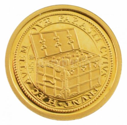 DN 'Ervnt haec avtem ovae parasti cvivs / Europa' jelzett Au emlékérem kapszulában (0,80g/0.585/14mm) T:PP ND 'Ervnt haec avtem ovae parasti cvivs / Europa' marked Au medallion in capsule (0,80g/0.585/14mm) C:PP