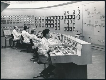 cca 1970 Országos villamosenergia elosztó központ, 1 db vintage fotó, ezüst zselatinos fotópapíron, 18x24 cm