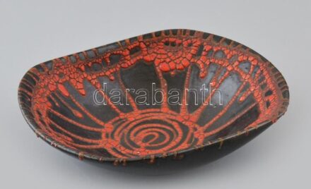 Pesthidegkúti kerámia tál, jelzés nélkül, hibátlan, d: 22 cm