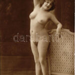 Meztelen erotikus hölgy / Vintage erotic nude lady (non PC)