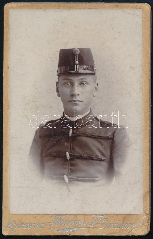 cca 1914 Kolozsvár, katonaporté, keményhátú fotó Ferencz és Tsa műterméből, 10,5×6,5 cm