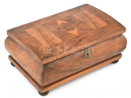 Régi fadoboz, kopott, 18x28 cm