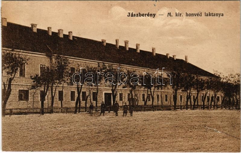 Jászberény, M. kir. honvéd laktanya. Novotha Andor kiadása (b)