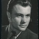 Bitskey Tibor (1929-2015) színész aláírása fotón - Image 2
