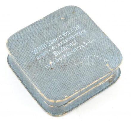 cca 1910 Wirth János és Fiai arany- és ezüstművesek Bp. régi ékszeres kartondoboz, kopásnyomokkal, 5x5 cm