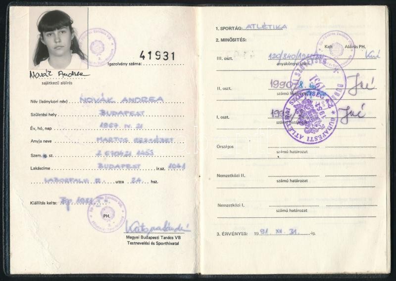 1951-1990 3 db fényképes játékvezetői-versenybírói igazolvány - Image 2
