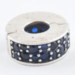 Ezüst(Ag) Pandora charm apró kövekkel, jelzett, karcolásokkal, d: 1 cm, bruttó: 1,7 g