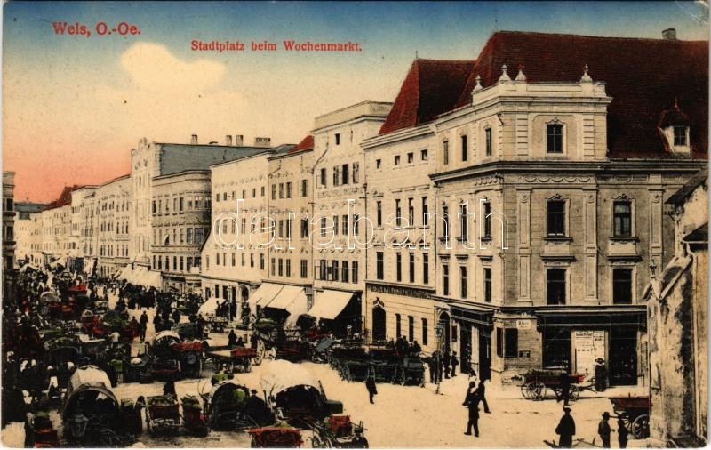 Wels, Stadtplatz beim Wochenmarkt / market (EK)