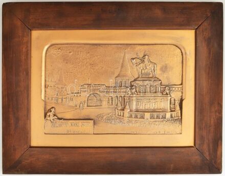Foittin Nándor (működött 1900-1930 k.): Szt. István király szobra Budapesten. Dombormű, fémöntvény, jelzett, fakeretben, 23x32,5 cm
