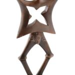 Sztrákos László (1954): Táncoló sámán, öntött, patinázott bronz, márvány talapzaton. m:40 cm, Jelezve: Sztrákos