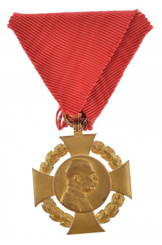 1908. 'Katonai Jubileumi Kereszt' aranyozott bronz kitüntetés, modern vörös mellszalaggal T:2 kissé kopott aranyozás Hungary 1908. 'Diamond Jubilee Cross for the Armed Forces' gilt bronze decoration with modern red ribbon C:XF slightly worn