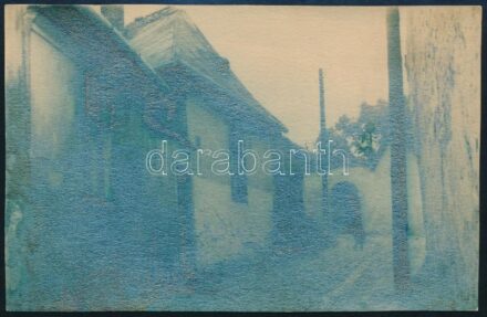 1932 Budapest, Tabán, Holdvilág utca a Kereszt tér felől, művészfotó, 9×13 cm