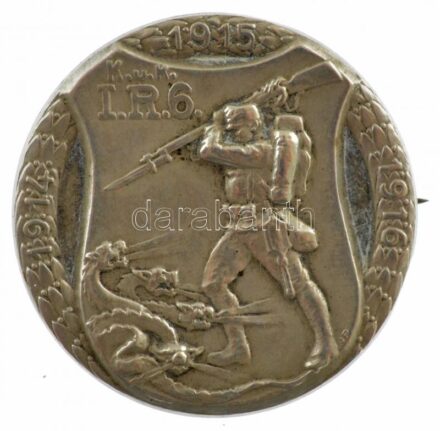 Osztrák-Magyar Monarchia 1916. 'K.u.K. I.R. 6.' a szabadkai Császári és Királyi 6. Gyalogezred sapkajelvénye (~31-32mm) T:1-,2 / Austro-Hungarian Monarchy 1916. 'K.u.K. I.R. 6.' cap badge of the Subotica 6th Infantry Regiment (~31-32mm)