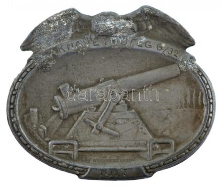Osztrák-Magyar Monarchia 1917. 'Aknavető üteg 6./32' Zn sapkajelvény, 'ARKANZAS' gyártói jelzéssel (36x43mm) T:2 oxidáció / Austro-Hungarian Monarchy 1917. 'Aknavető üte 6./32 (Mortar battery 6./32' Zn cap badge with 'ARKANZAS' maker's