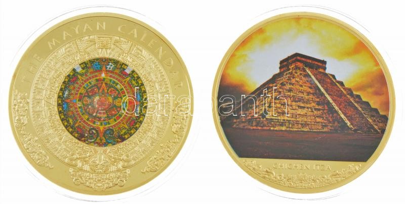DN 'Maják - Maja naptár' aranyozott, részben multicolor festett fém emlékérem (70mm) + 'Maják - Chichen Itza' aranyozott, részben multicolor festett fém emlékérem (70mm) T:1