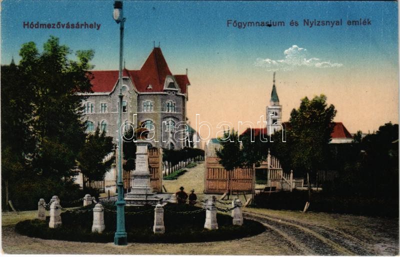 Hódmezővásárhely, Főgimnázium és Nyizsnyai emlék