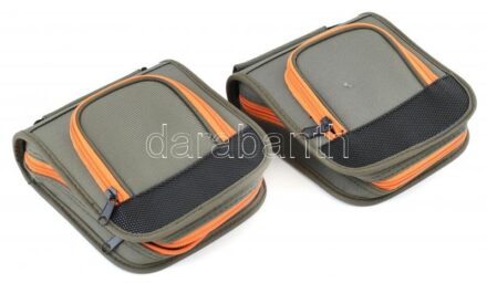 2 db CD-tartó táska, jó állapotban, 18×16 cm