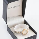 Anne Klein női kvarc karóra. Új állapotban, dobozban, elem nélkül d: 21 mm - Image 3