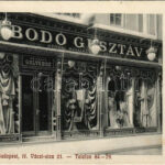 Budapest V. Bodó Gusztáv (utódai Mihálkovics és Szemere) Női divatkelmék üzlete az arany golyóhoz. Hátoldalon reklám. Váci utca 21.