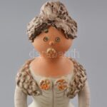 Kiss Roóz Ilona (1920-2010): Női figura, mázas kerámia, kézzel festett, jelzett, hibátlan, m: 39 cm - Image 2