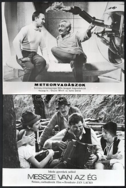 cca 1988 előtt, külföldön készült filmek egy-egy jelenete, 11 db vintage produkciós filmfotó, ezüst zselatinos fotópapíron, a használatból eredő (esetleges) kisebb hibákkal, 18x24 cm