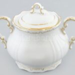 Zsolnay cukortartó, porcelán, jelzett, kopásnyomokkal, m: 11 cm