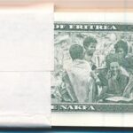 Eritrea 1997. 1N (78x) kötegelővel, közte sorszámkövetők T:I Eritrea 1997. 1 Nakfa (78x) with wrapper, within consecutive serials C:UNC Krause P#1 - Image 2