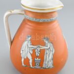 Antik fajansz kancsó görög jelenetekkel, jelzés nélkül, mázrepedésekkel, kis kopásokkal, m: 19 cm - Image 3