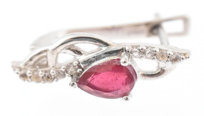 Ezüst (Ag) fülbevaló 0,88ct rubinnal, 0,64 ct fehér topázzal 2,94 g Tanúsítvánnyal - Image 2